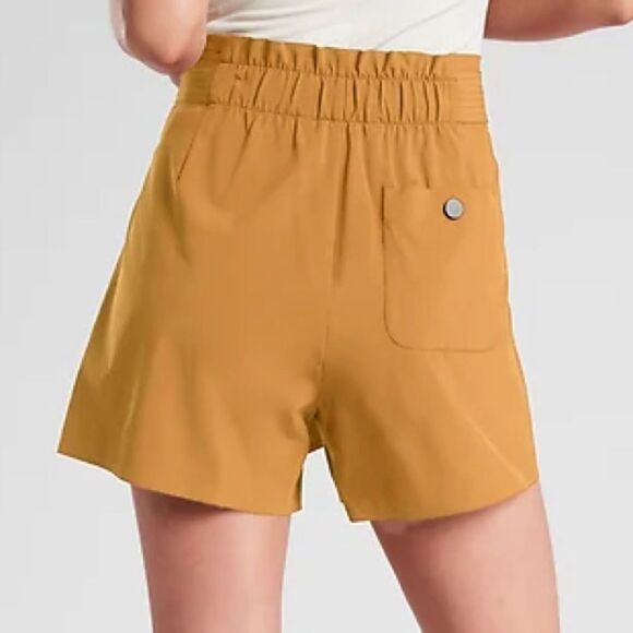 Athleta Skyline ii Shorts Active Quick Dry Athleisure Short Tuscan Gold Size 8 - Picture 8 of 11